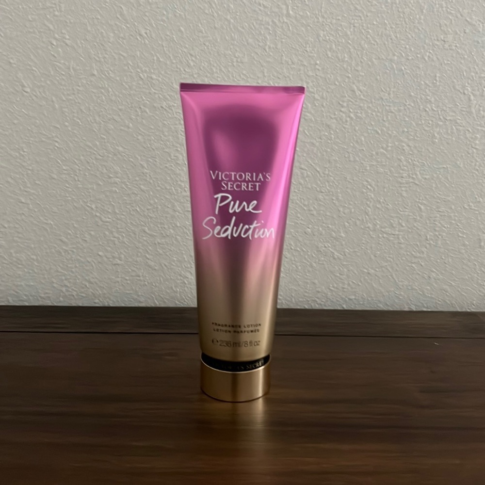 Victoria’s Secret Pure Seduction Fragrance Lotion